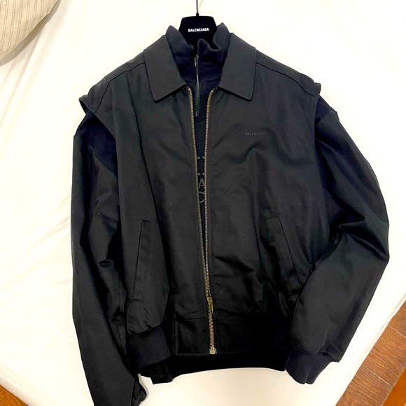 Balenciaga - Brand New Spring Summer 19 Twinset Jacket